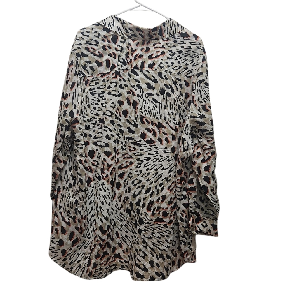 Foxcroft Animal Print Button-Down Shirt Wrinkle Free Shaped Fit Plus Size 24W - Picture 3 of 6